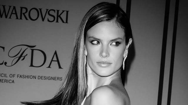 Alessandra Ambrosio Breakup, Alessandra Ambrosio and Jamie Mazur Split Up, Alessandra Ambrosio Splits From Fiancee Jamie Mazur, Alessandra Ambrosio and Jamie Mazur Separate