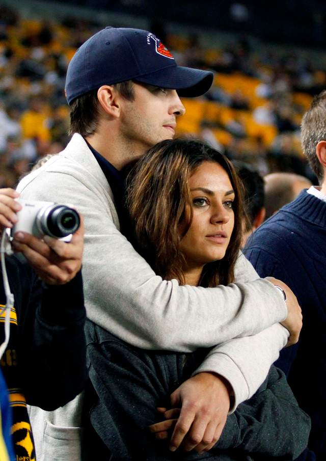 Mila Kunis Pregnant, Mila Kunis Expecting Baby, Mila Kunis Expecting Child, Ashton Kutcher Pregnant, Mila Kunis Baby Bump, Ashton Kutcher and Mila Kunis Pregnant