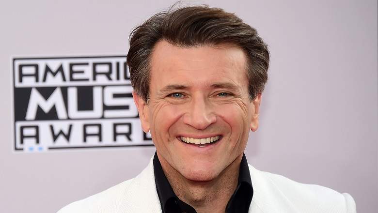 Robert Herjavec, Robert Herjavec DWTS, Robert Herjavec Dancing With The Stars 2015, Robert Herjavec And Kym Johnson, Robert Herjavec Wife, Robert Herjavec Girlfriend, Robert Herjavec Dating Kym Johnson, Robert Herjavec Kissing Kym Johnson