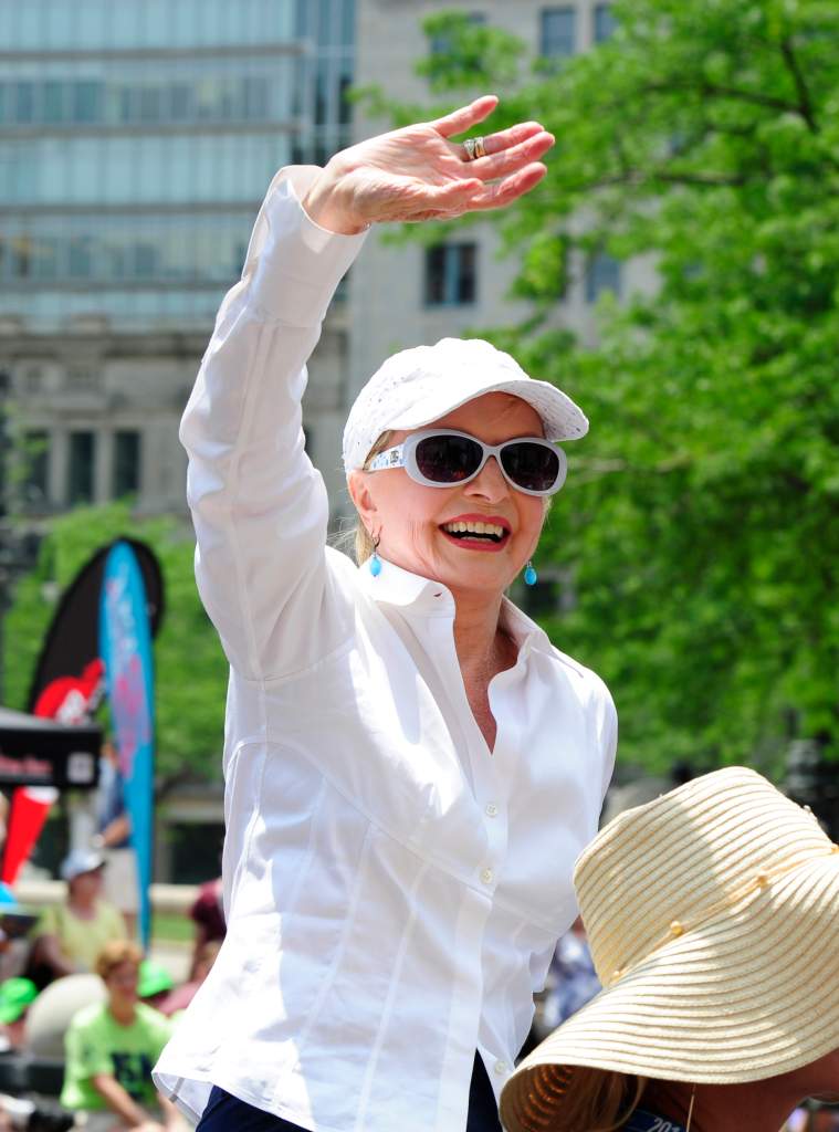 Florence Henderson, Florence Henderson Cause Of Death, How Did Florence Henderson Die, Florence Henderson Age, How Old Is Florence Henderson, How Old Was Florence Henderson