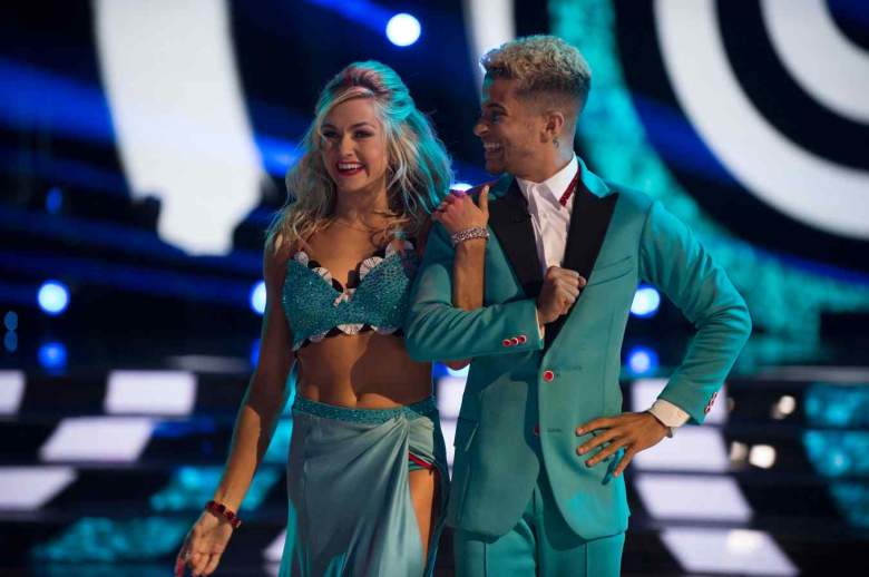 Lindsay Arnold, Lindsay Arnold Injury, Lindsay Arnold Injury 2017, Lindsay Arnold Injury Update,Lindsay Arnold DWTS, Lindsay Arnold Injured