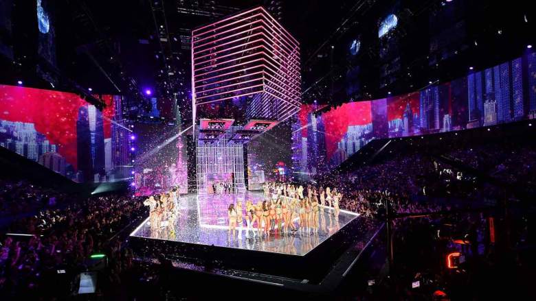 All Models Walking in the Victoria's Secret Fashion Show 2017, list of models angels in victoria's secret fashion show
