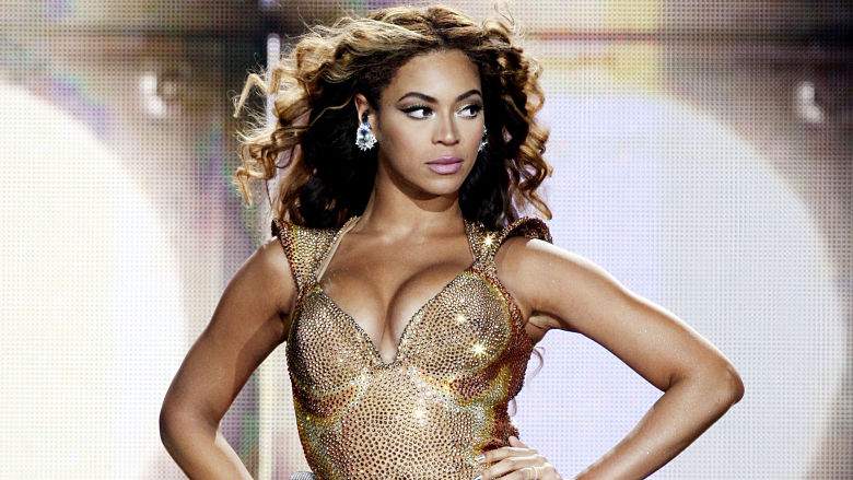 Who bit Beyonce