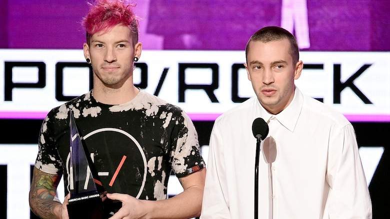 Josh Dun and Tyler Joseph at the 2016 American Music Awards.