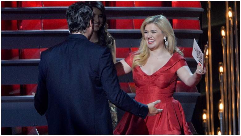 Kelly Clarkson Husband Blake Shelton Manager, Kelly Clarkson Husband, Kelly Clarkson and Brandon Blackstock
