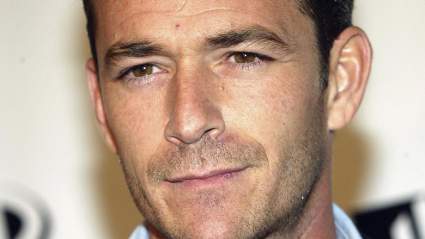 Who Is Dylan McKay’s Wife Who Was Killed on ‘Beverly Hills 90210’?