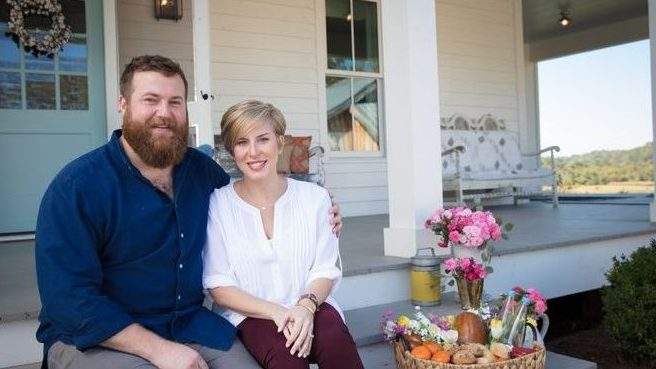 Erin & Ben "Home Town"