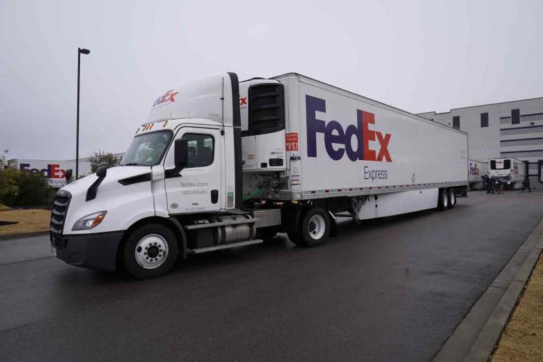 fedex open closed labor day 2021