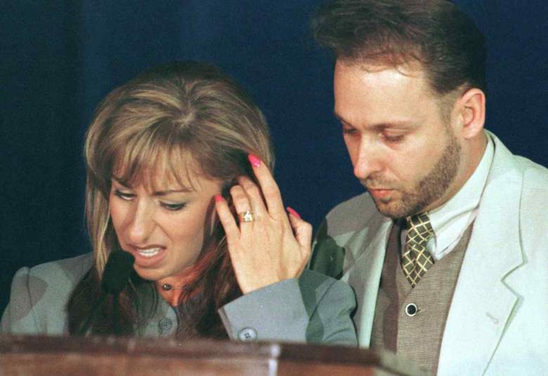 paula jones husband married today