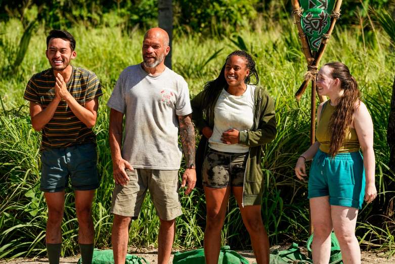 Survivor 42 Vati