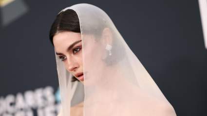 Gracie Abrams Suggests Dresses May Not Be Part of Her Future Stage Looks