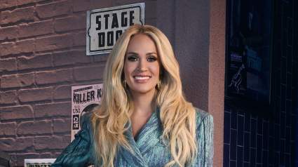 Carrie Underwood Cries During Emotional Tribute to Brett James