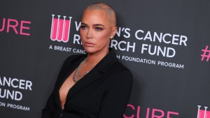 Teddi Mellencamp Arroyave makes first formal appearance after brain surgery.