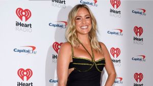 Kristin Cavallari arrives at the 2022 iHeartRadio Music Festival at T-Mobile Arena on September 23, 2022