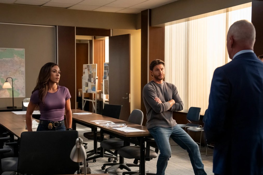 Jensen Ackles and Jessica Camacho in "Countdown"