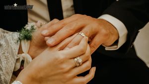 They are married!