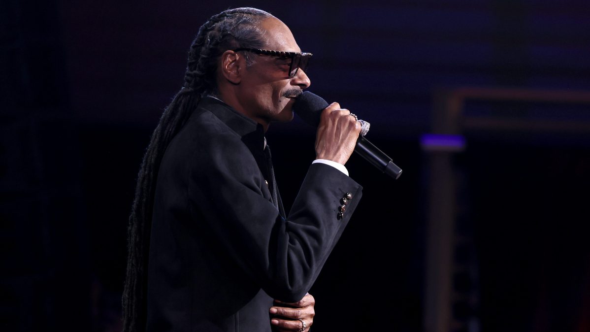 Snoop Dogg speaks at the 2025 TIME100 Gala (2025)