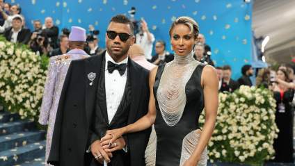 Ciara Celebrates Russell Wilson’s Retirement From the NFL, ‘There’s Only 1, 3!’
