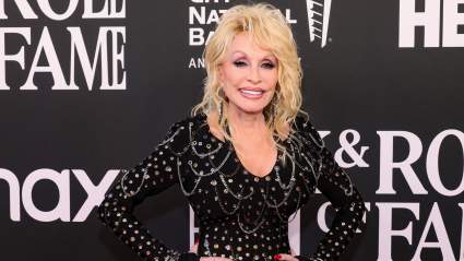 Dolly Parton’s Little Sister Breaks Silence, And Shares Dolly’s Request For if Cancer Left Her With ‘No Hope’