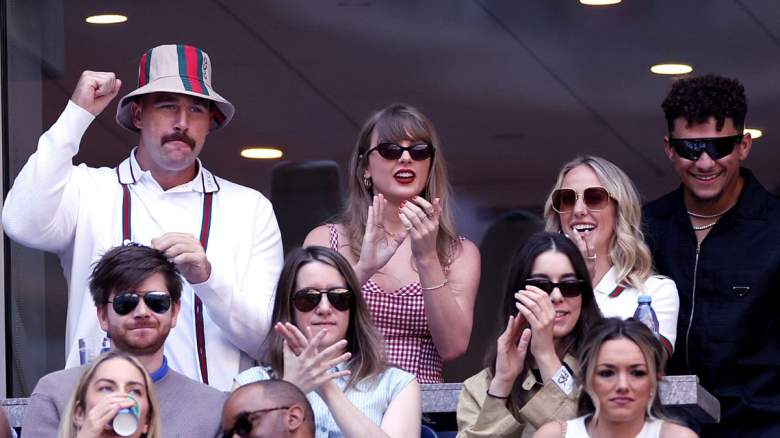 Singer-songwriter Taylor Swift, Travis Kelce and Patrick Mahomes of the Kansas City Chiefs and Brittany Mahomes attend the Men's Singles Final