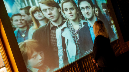 Fans Are Literally Screaming Over This Wholesome ‘Harry Potter’ Reunion [PHOTOS]