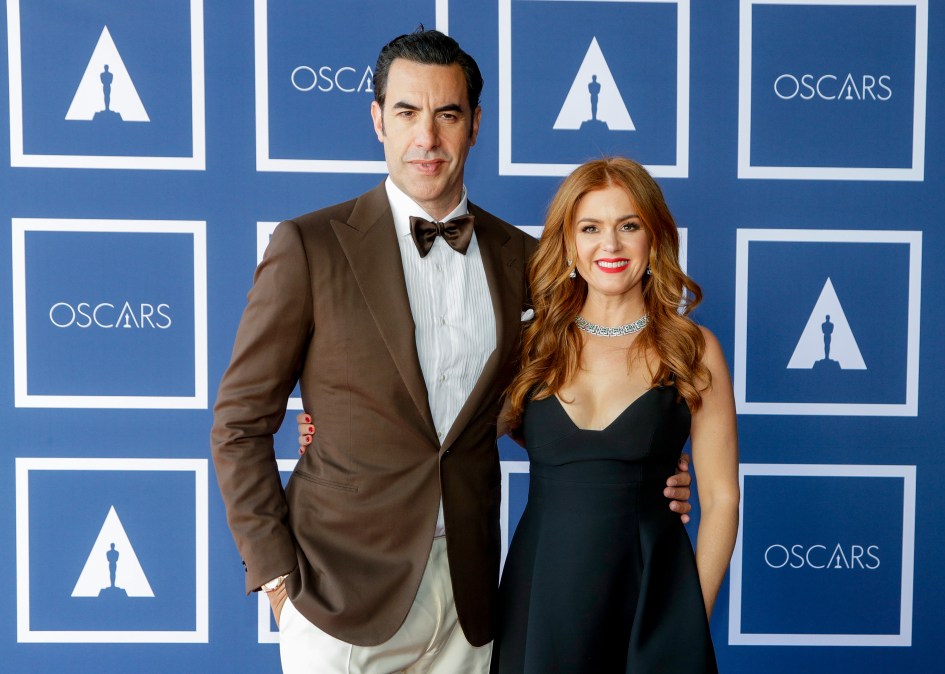 Isla Fisher posts a cheeky quote on marriage