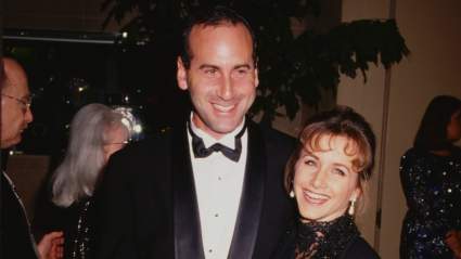 ‘Beverly Hills 90210’ Star Steps Out Looking Different From the ‘90210’ Days: PHOTOS