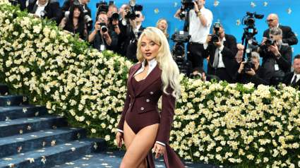 Sabrina Carpenter Shares Cheeky Response to ‘Man’s Best Friend’ Album Cover Critics