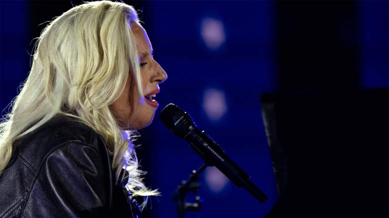 Lady Gaga Breaks Down on Stage After Fiancé’s Heartfelt Words