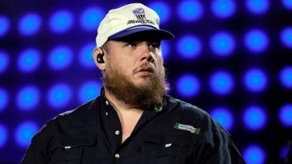 Luke Combs’ Fans Applaud His Honesty & Vulnerability as He Discusses OCD: VIDEO