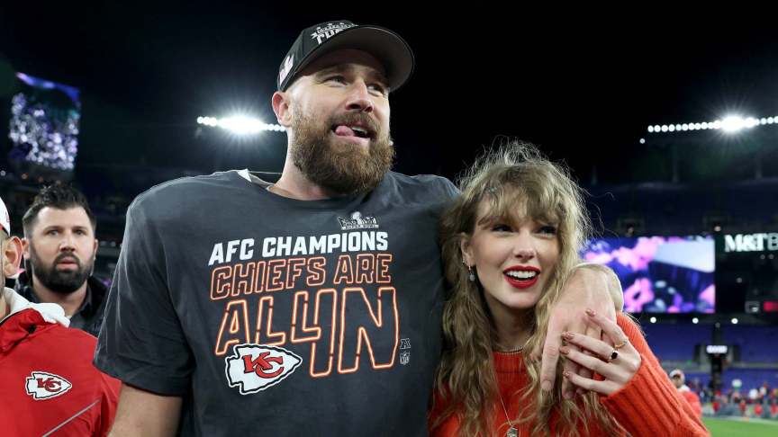 Taylor Swift and Travis Kelce the life of a showgirl