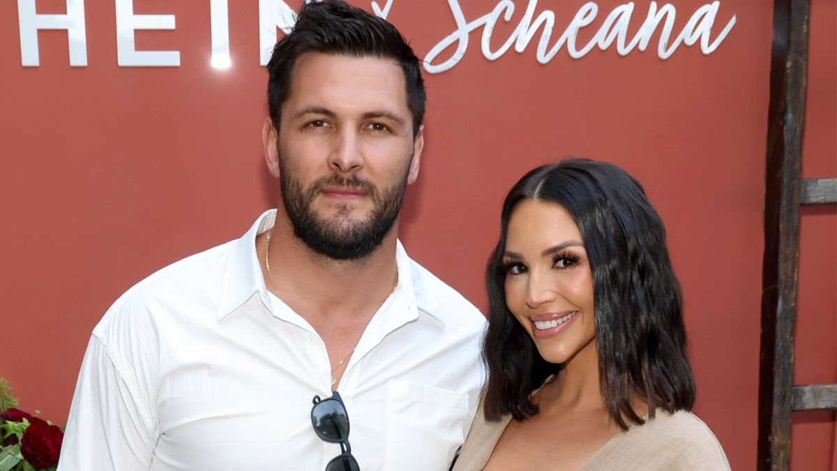 Brock Davies, Scheana Shay