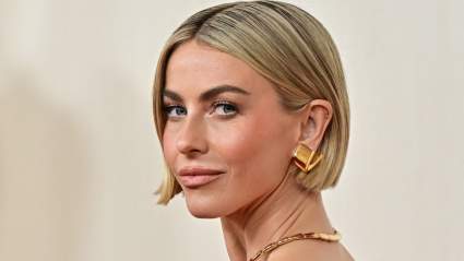 ‘DWTS’ Julianne Hough Opens Up About Her ‘Darkest Time’