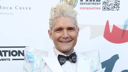 WATCH: Corey Feldman Incorporates Michael Jackson Moves Into His First DWTS Dance