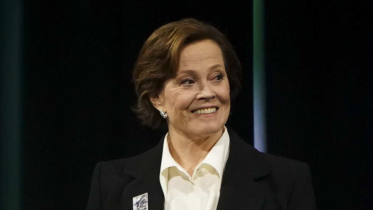 Sigourney Weaver