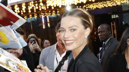 Margot Robbie’s Eye-Opening Dress Turns Heads in London