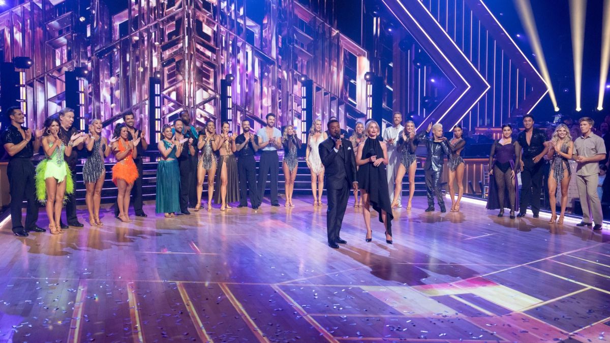 Dancing With the Stars season 34 cast