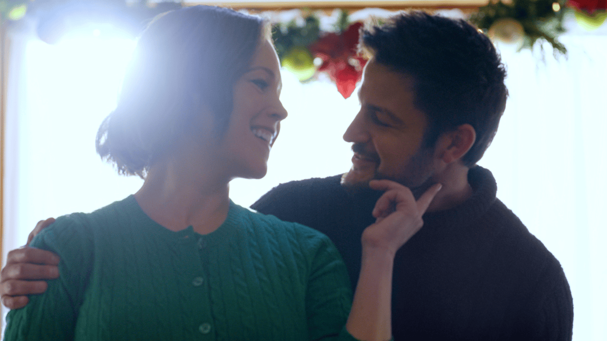 Erin Krakow and Tyler Hynes