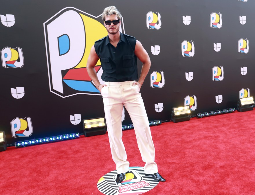 Fede Dorcaz attends the 2024 Premios Juventud Awards
