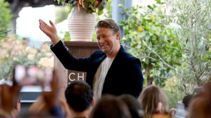 Jamie Oliver Shares ‘Devilishly Good’ Last-Minute Halloween Food Idea