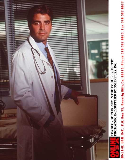 1996 GEORGE CLOONEY IN THE TV HIT SERIES "ER"