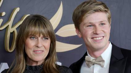 Terri Irwin Asks for Prayers for Robert Irwin’s Dog Following Health Scare