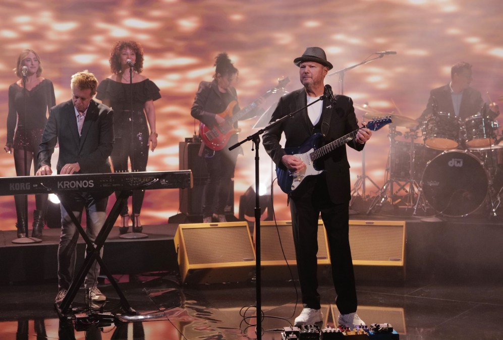 JIMMY KIMMEL LIVE! –