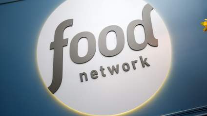 Food Network Star Bravely Recalls Terrifying Medical Emergency While on Vacation
