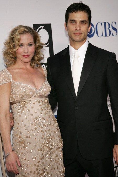 Christina Applegate and Johnathon Schaech