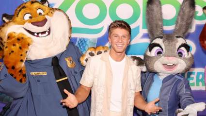 Robert Irwin & Other Celebrity Sightings at ‘Zootopia 2’: PHOTOS 