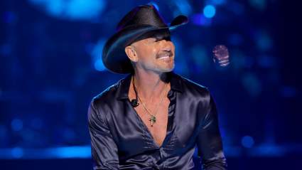Tim McGraw Makes Heartbreaking Tribute To Loved Ones Who Have Passed