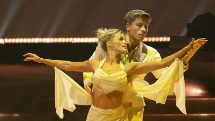 Robert Irwin’s Emotional Message About ‘DWTS’ Tribute to His Dad Leaves Fans in Tears