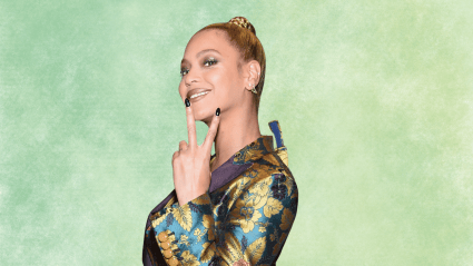 Beyoncé Poses With Kris Jenner & Mom Tina Knowles at Birthday Party [PHOTO]