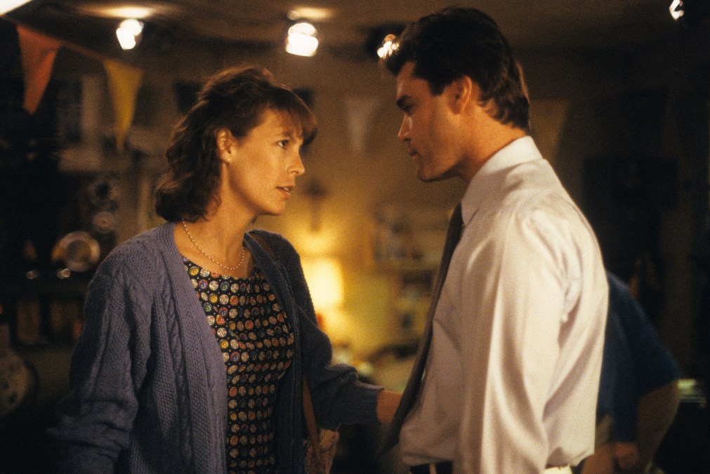 Jamie Lee Curtis And Ray Liotta In 'Dominick And Eugene'